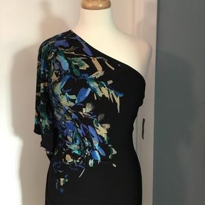 One shoulder dress